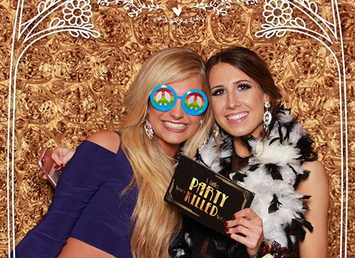 Three Benefits of Having Snaparazzi Photobooth at your Wedding Reception