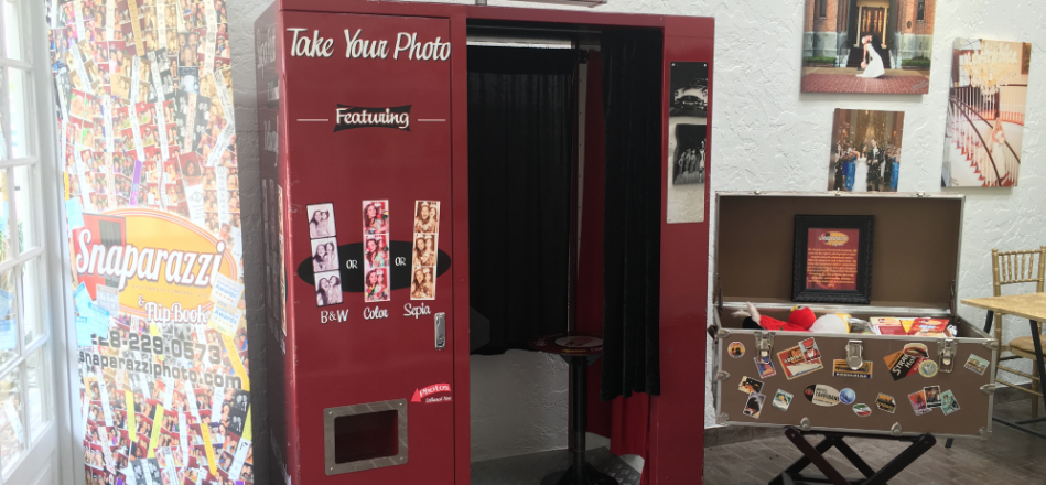 Why Are Vintage Enclosed Photobooths Like the Model 12 So Attractive?